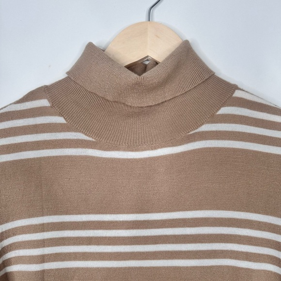 NWT CHAPS RALPH LAUREN Women’s Tan and White Turtle Neck Striped Sweater size XL - Picture 5 of 8